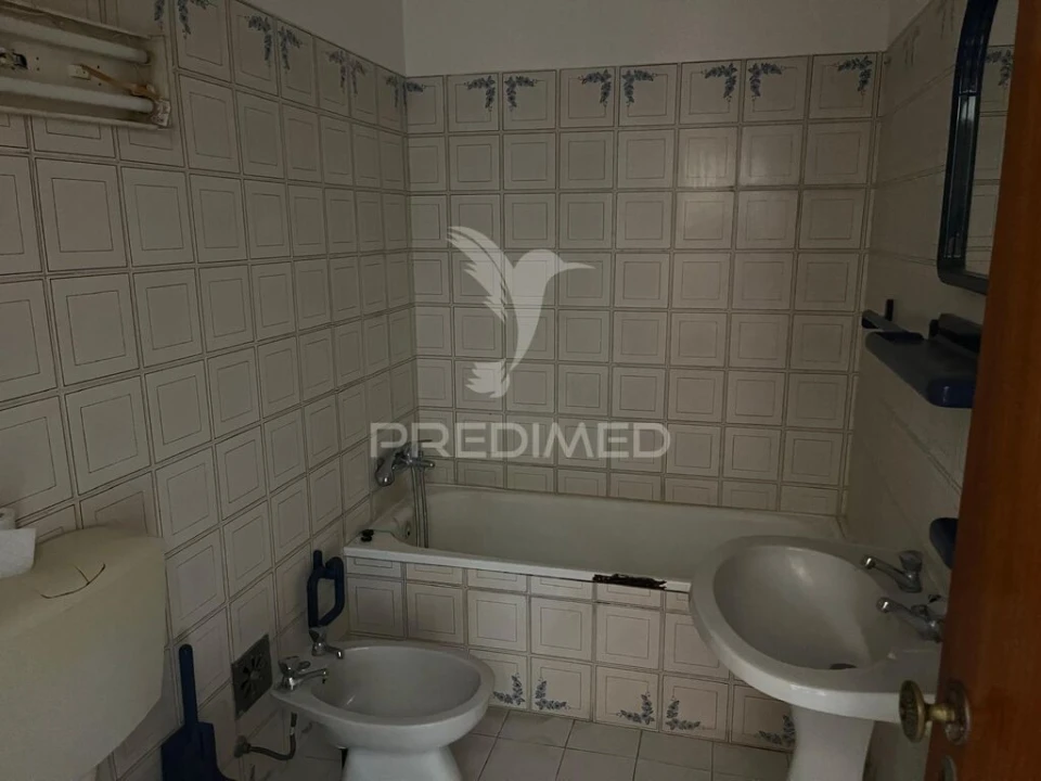 Apartamento T1 para Venda em Almada, Cova da Piedade, Pragal e Cacilhas Foto 1