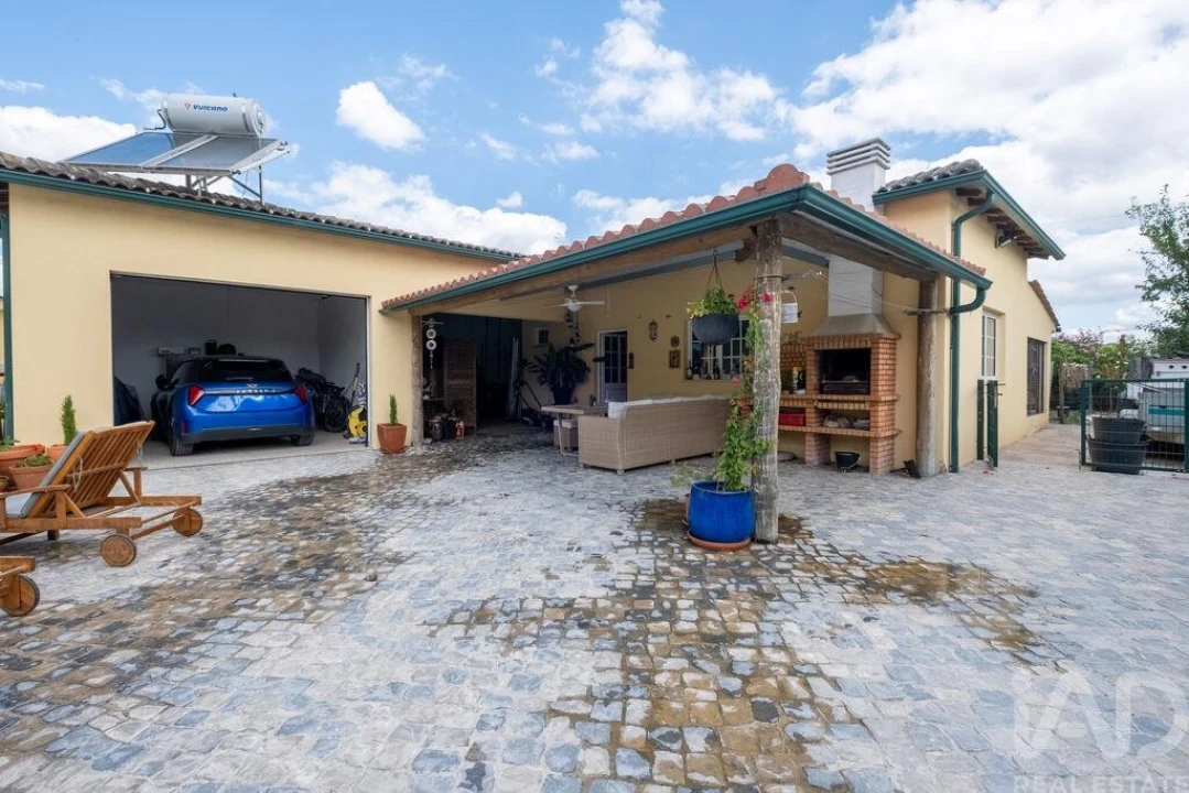 Moradia T4 para Venda em Poiares (Santo Andre) Foto 30