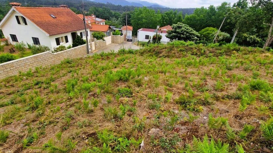 Terreno para Venda em Lanheses