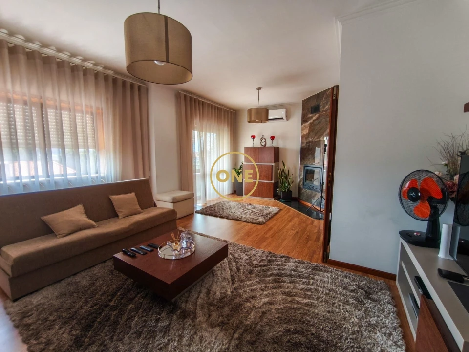 Apartamento T3 para Venda em Nine Foto 9
