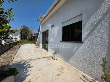 Moradia T1 para Venda em Batalha
