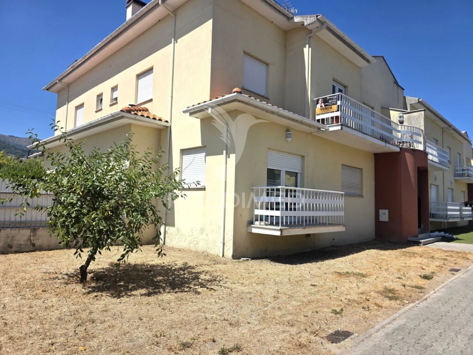 Apartamento T3 para Venda em Boidobra Foto 1
