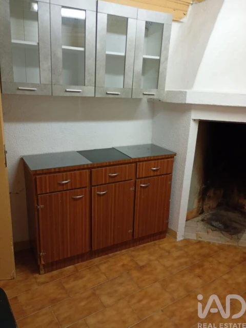 Moradia T3 para Venda em São João de Areias