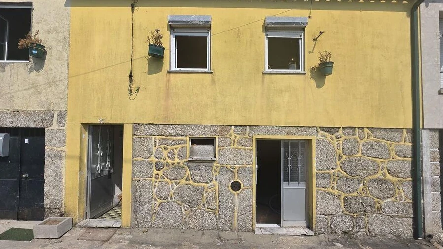 Moradia T3 para Venda em São João de Areias