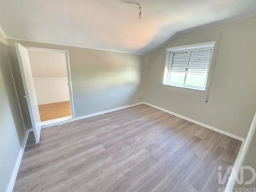 Apartamento T2 para Venda em Gondarem