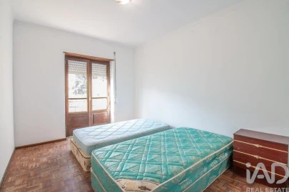 Apartamento T3 para Venda em Bombarral e Vale Covo