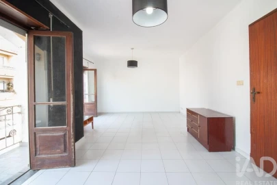 Apartamento T3 para Venda em Bombarral e Vale Covo