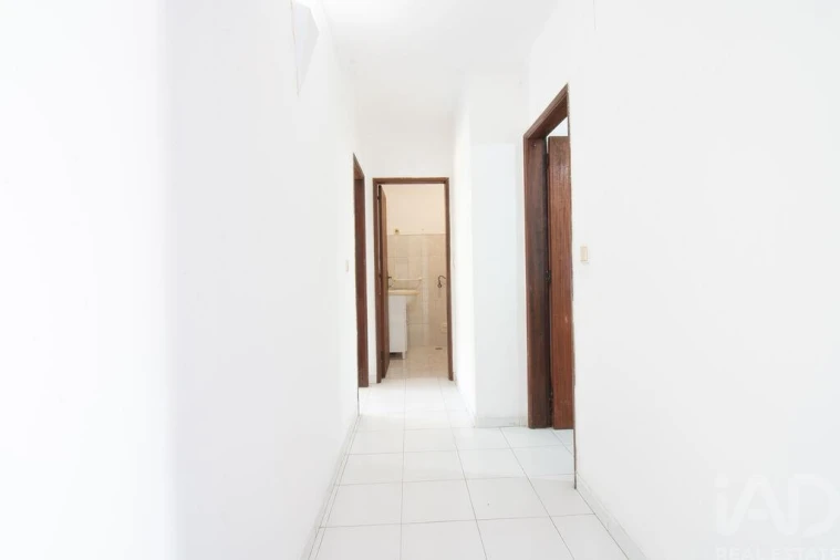 Apartamento T3 para Venda em Bombarral e Vale Covo Foto 11