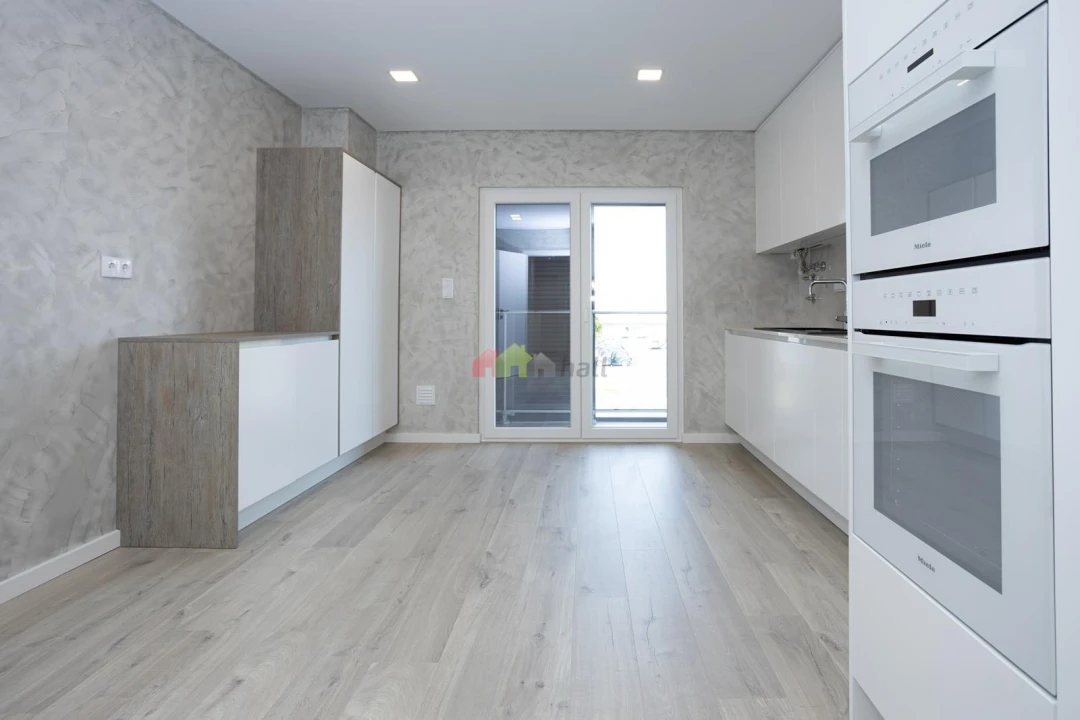 Apartamento T4 para Venda em Montijo e Afonsoeiro Foto 31