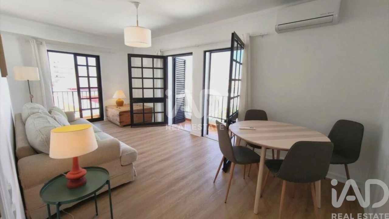 Apartamento T2 para Venda em Olhão Foto 1