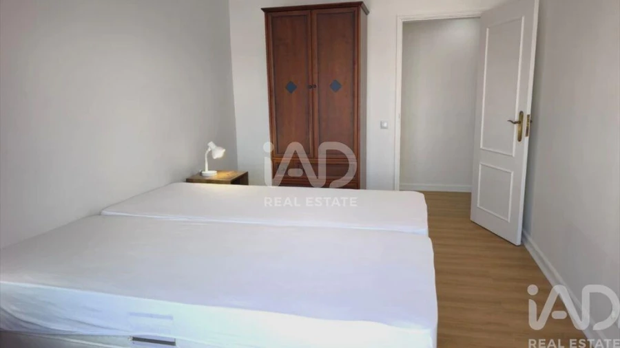 Apartamento T2 para Venda em Olhão Foto 5