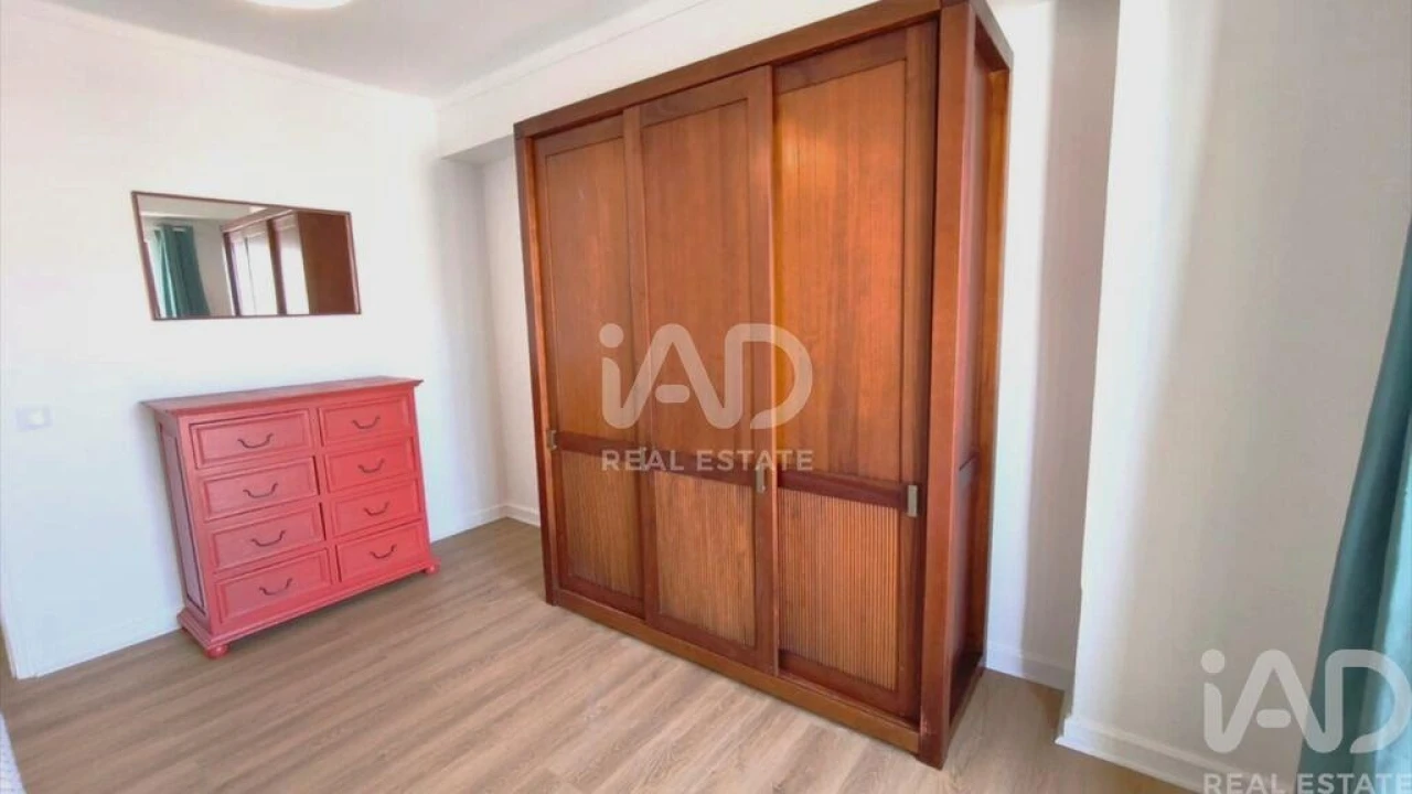 Apartamento T2 para Venda em Olhão Foto 7