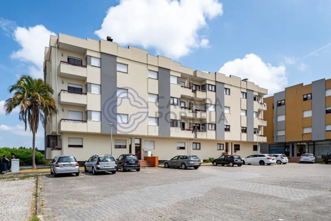 Apartamento T2 para Venda em Lobão, Gião, Louredo e Guisande Foto 1