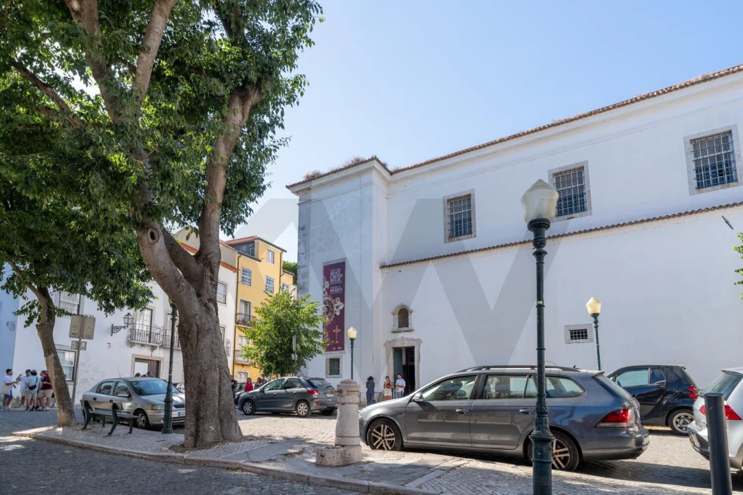 Prédio para Venda em Santa Maria Maior Foto 8