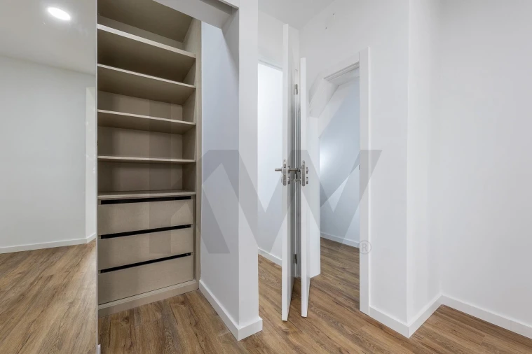 Apartamento T1 para Arrendamento em Belém Foto 18