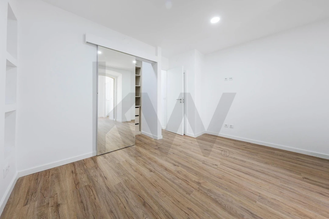 Apartamento T1 para Arrendamento em Belém Foto 17