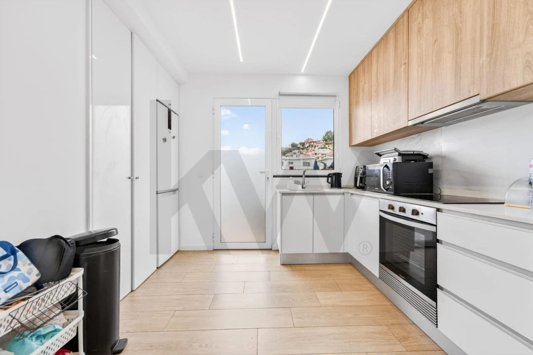 Apartamento T2 para Arrendamento em Imaculado Coração de Maria Foto 7