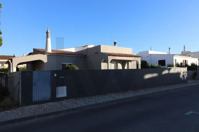 Moradia T3 para Venda em Montenegro