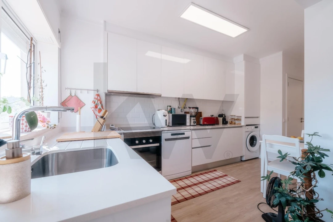 Apartamento T2 para Venda em Sé Nova, Santa Cruz, Almedina e São Bartolomeu Foto 28