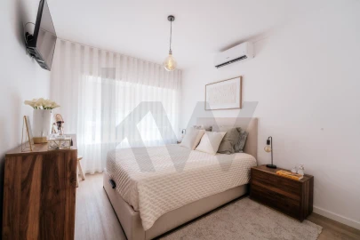 Apartamento T2 para Venda em Sé Nova, Santa Cruz, Almedina e São Bartolomeu
