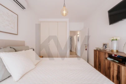 Apartamento T2 para Venda em Sé Nova, Santa Cruz, Almedina e São Bartolomeu