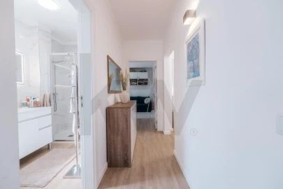 Apartamento T2 para Venda em Sé Nova, Santa Cruz, Almedina e São Bartolomeu