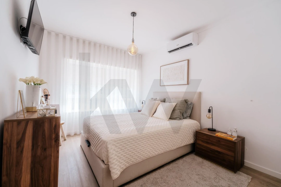 Apartamento T2 para Venda em Sé Nova, Santa Cruz, Almedina e São Bartolomeu Foto 17