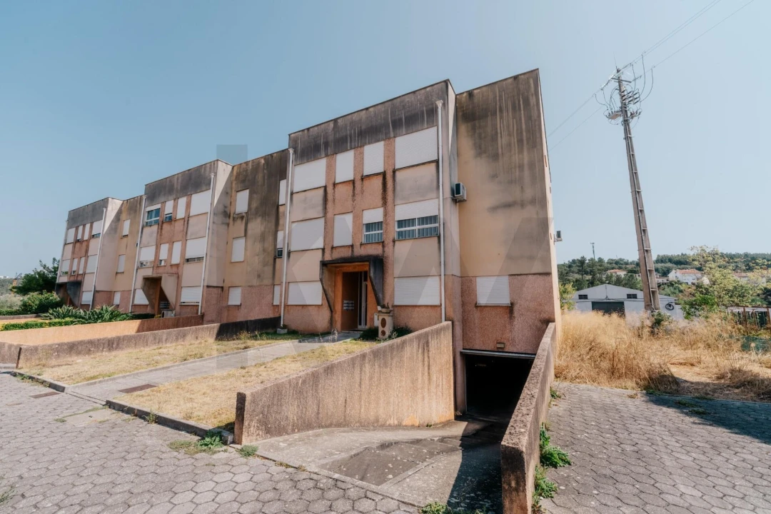 Apartamento T2 para Venda em Sé Nova, Santa Cruz, Almedina e São Bartolomeu Foto 32