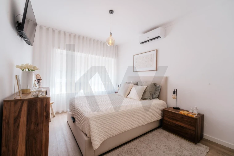 Apartamento T2 para Venda em Sé Nova, Santa Cruz, Almedina e São Bartolomeu Foto 17