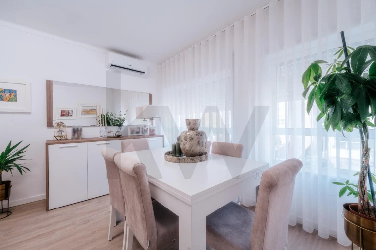 Apartamento T2 para Venda em Sé Nova, Santa Cruz, Almedina e São Bartolomeu Foto 6