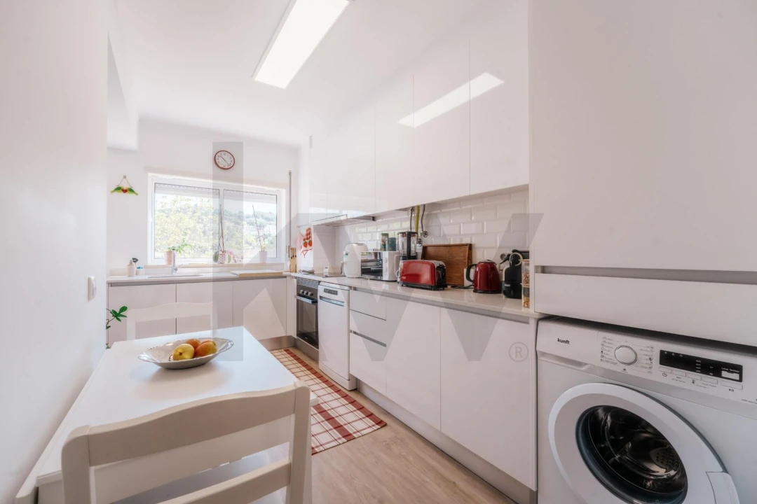 Apartamento T2 para Venda em Sé Nova, Santa Cruz, Almedina e São Bartolomeu Foto 24