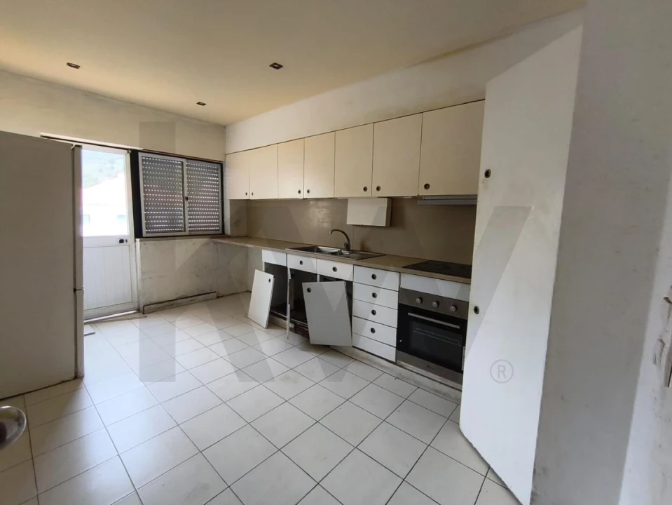 Apartamento T2 para Venda em Malveira e São Miguel de Alcainça Foto 3