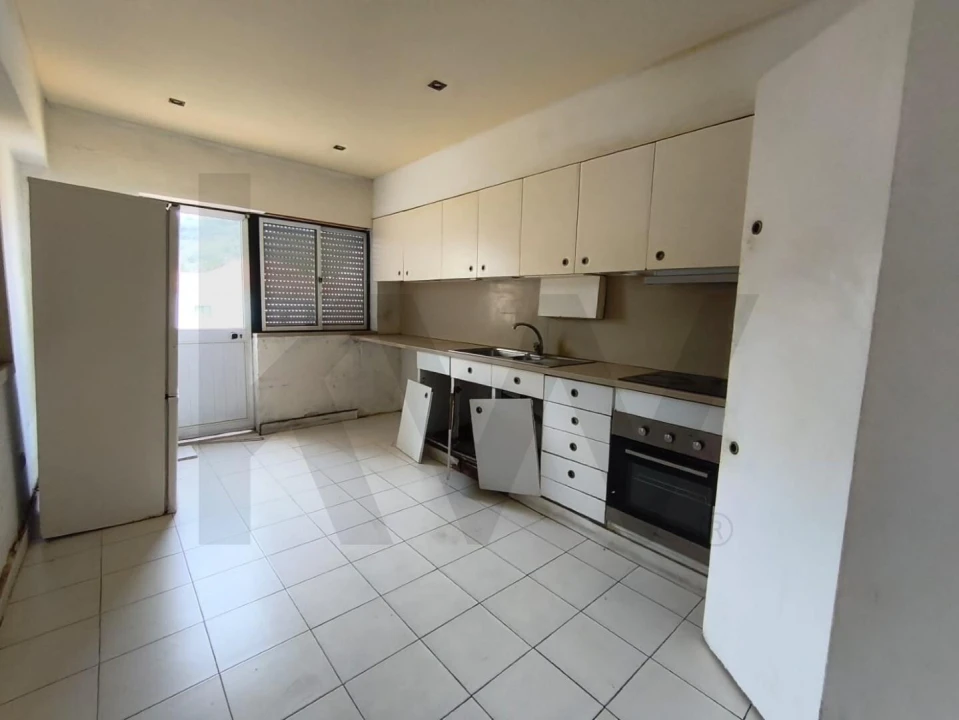 Apartamento T2 para Venda em Malveira e São Miguel de Alcainça Foto 2