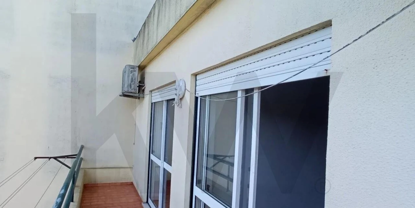 Apartamento T2 para Venda em Malveira e São Miguel de Alcainça Foto 14