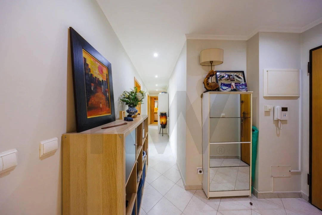 Apartamento T1 para Venda em Mina de Água Foto 5