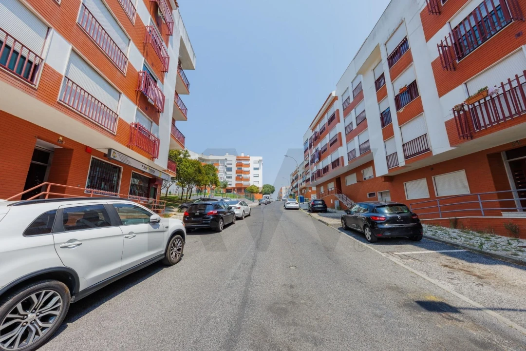 Apartamento T1 para Venda em Mina de Água Foto 20