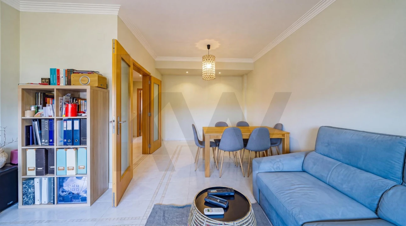 Apartamento T1 para Venda em Mina de Água Foto 4