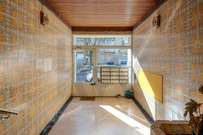 Apartamento T1 para Arrendamento em Oeiras e São Julião da Barra, Paço de Arcos e Caxias