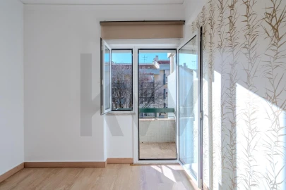 Apartamento T1 para Arrendamento em Oeiras e São Julião da Barra, Paço de Arcos e Caxias