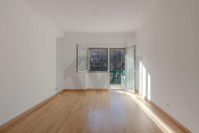 Apartamento T1 para Arrendamento em Oeiras e São Julião da Barra, Paço de Arcos e Caxias Foto 2