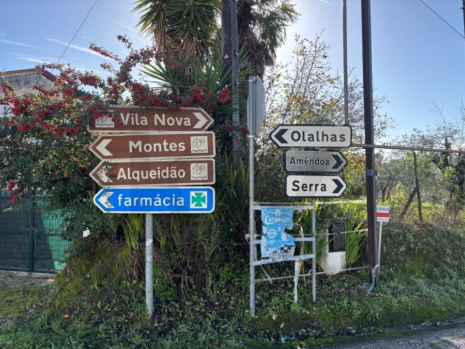 Moradia T2 para Venda em Olalhas Foto 3