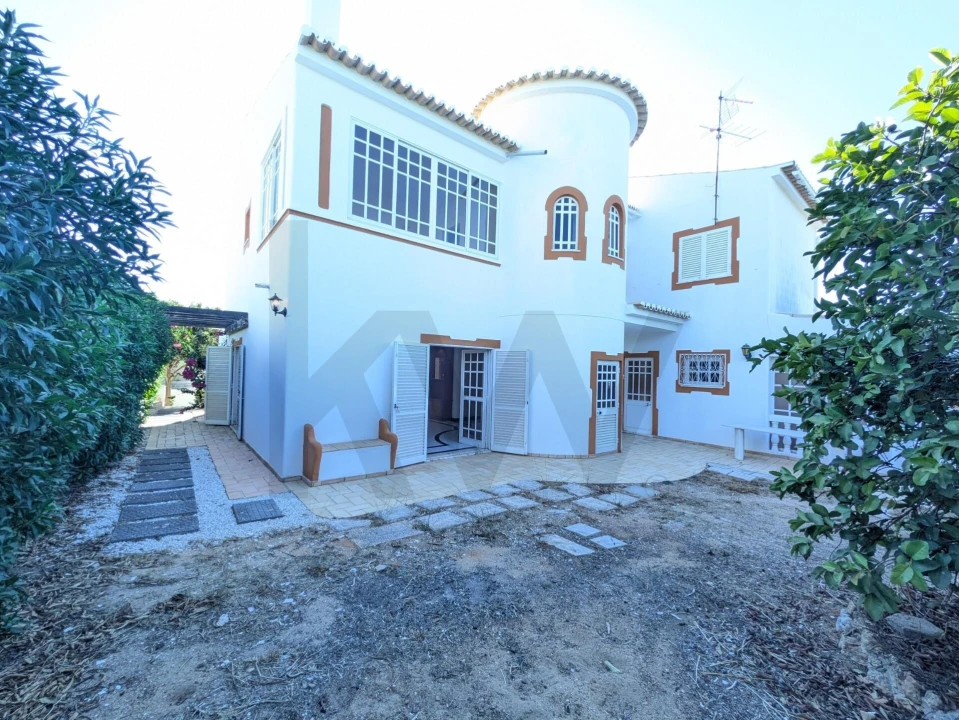 Moradia T3 para Venda em Alvor Foto 12