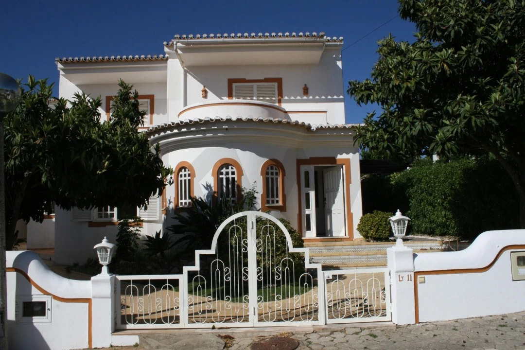 Moradia T3 para Venda em Alvor Foto 1