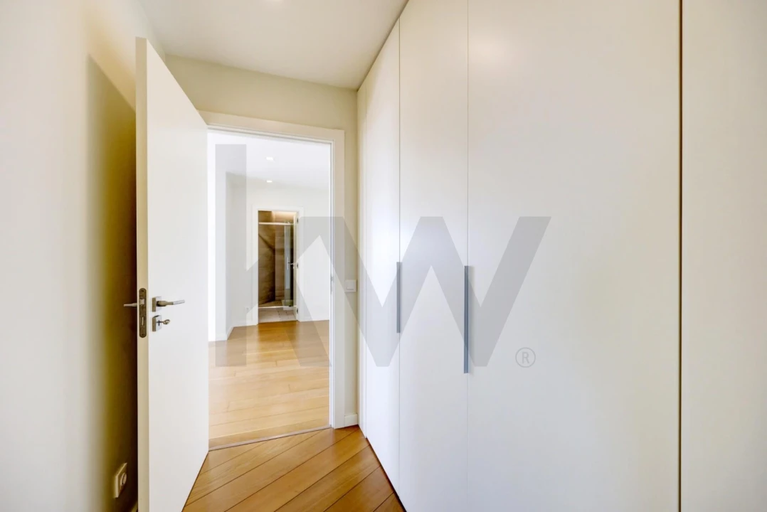 Apartamento T1 para Arrendamento em Carcavelos e Parede Foto 17