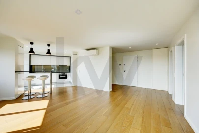 Apartamento T1 para Arrendamento em Carcavelos e Parede