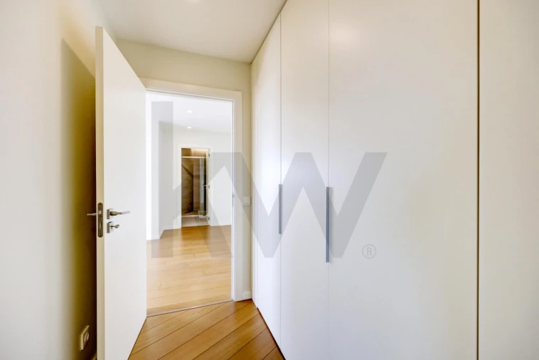 Apartamento T1 para Arrendamento em Carcavelos e Parede Foto 17