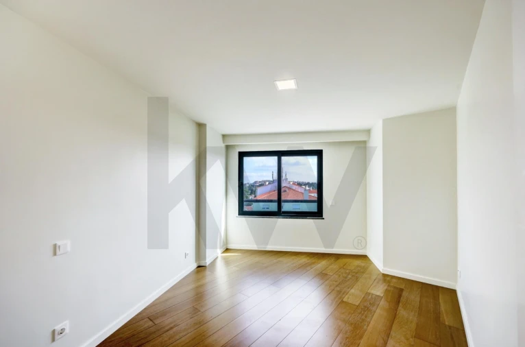 Apartamento T1 para Arrendamento em Carcavelos e Parede Foto 14