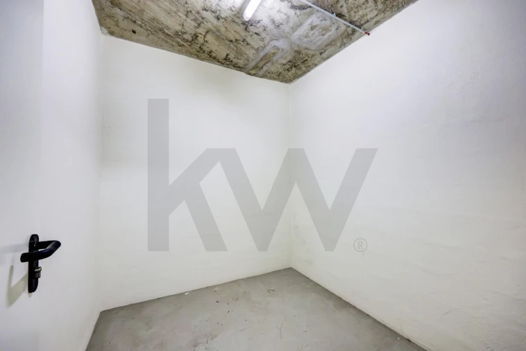 Apartamento T1 para Arrendamento em Carcavelos e Parede Foto 28