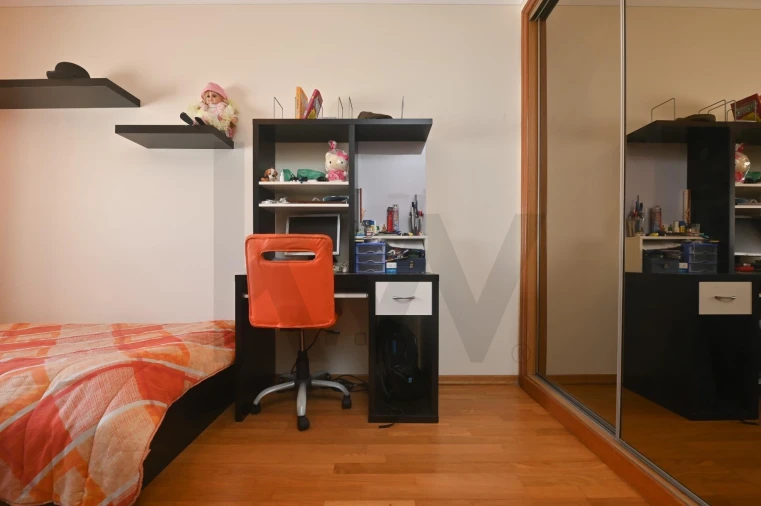 Apartamento T2 para Venda em Carnaxide e Queijas Foto 15