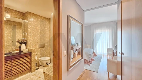 Apartamento T3 para Venda em Requeixo, Nossa Senhora de Fátima e Nariz